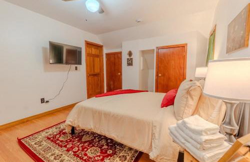 4BDR Near Tufts-10min-Walk to Subway-Free Parking - Foto 6