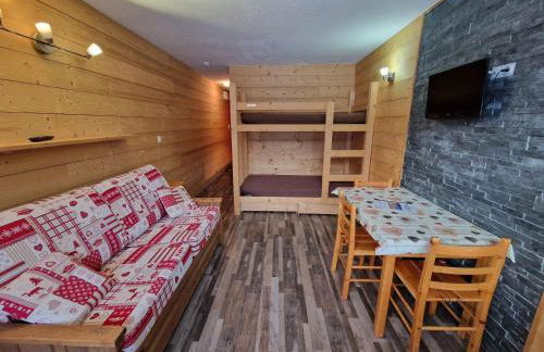 Studio moderne au pied des pistes avec balcon Sud - FR-1-181-2555 - Foto 8