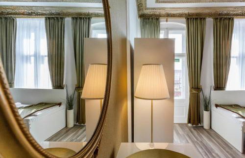 Dilo Apartments Berlin 160 sqm Modern Historic Apartments for 12 Guests - Foto 41