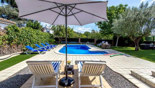Catalunya Casas Stunning Villa with private pool 33 km to Barcelona - Foto 5, Garden, Garden view