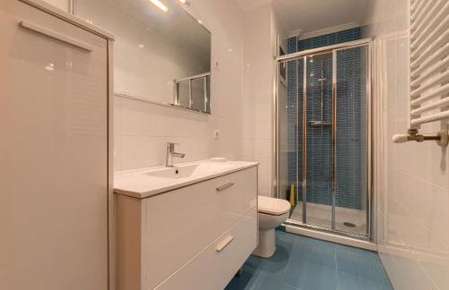 Encanto y Confort en Calle Epalza - Tu Familia en el Corazón de Bilbao - Foto 11