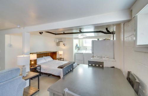 North Bend Home with Cornhole Court and Putting Green - Foto 25