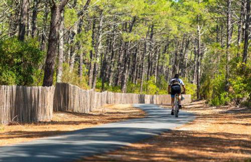 Maison en bois avec piscine proche de la plage - Foto 2