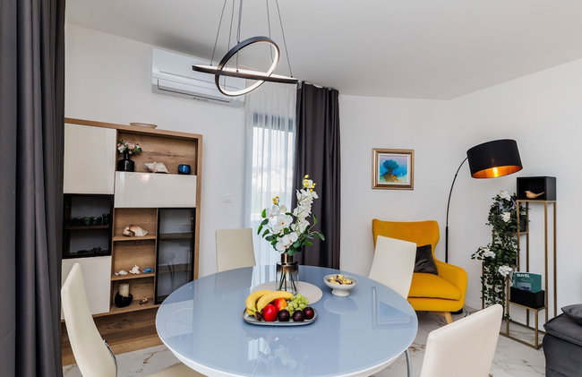 Modern Luxury Apartment Ivana, With two Patios - Foto 35