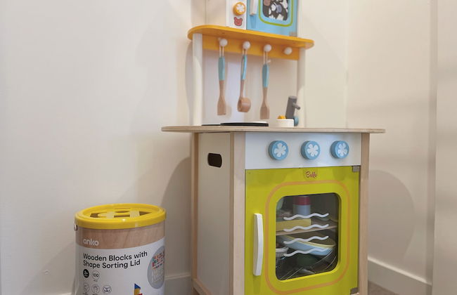 Charming Urban Retreat - Photo 5