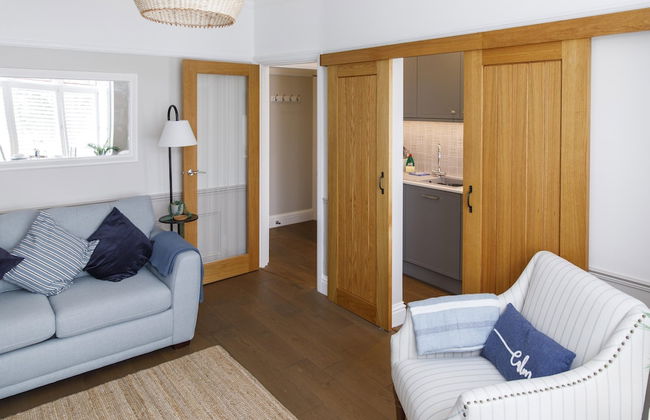 The Grove Apartment With Free on Street Parking - Foto 7