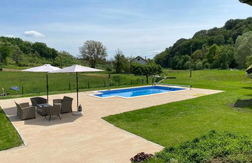 Ruralna kuca 'Villa Zagorka' za odmor sa bazenom i bočalištem - Foto 11