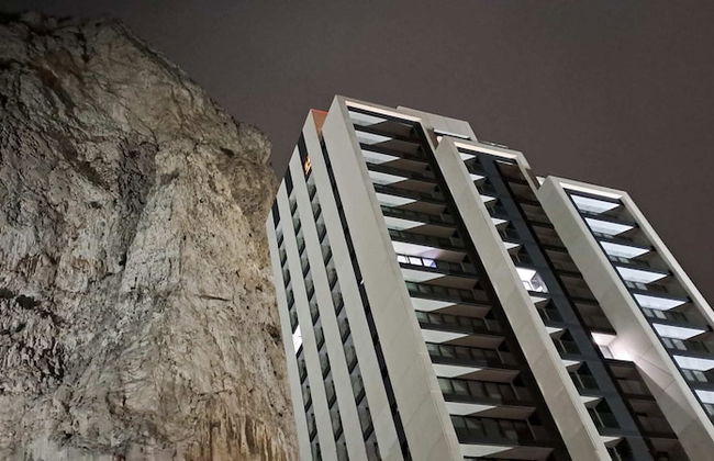 E1 Suites - Hosted by Sweetstay - Foto 17