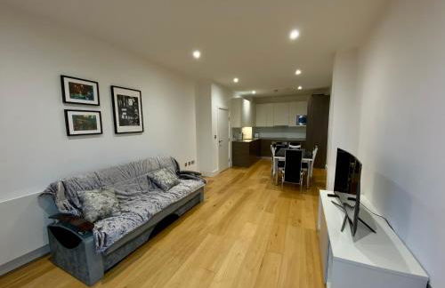 Spacious 2 Bedroom Penthouse Retreat - Foto 4