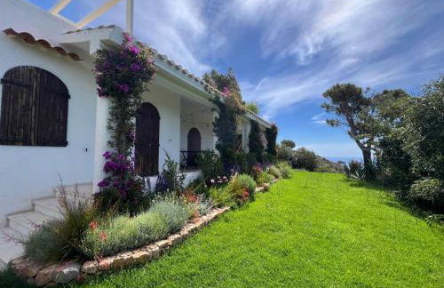 Villa with private pool, amazing sea panorama and private garden - Foto 17