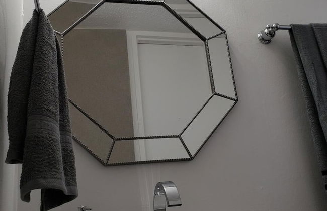 Gorgeous Beach Front Studio - Photo 10