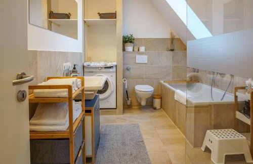 Ferienwohnung "Alpspitze" - Familienfreundliche Maisonette in Mering - Foto 5