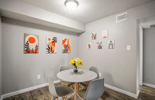 Towne Plaza Apartments #114 in the Galleria Area - Foto 10