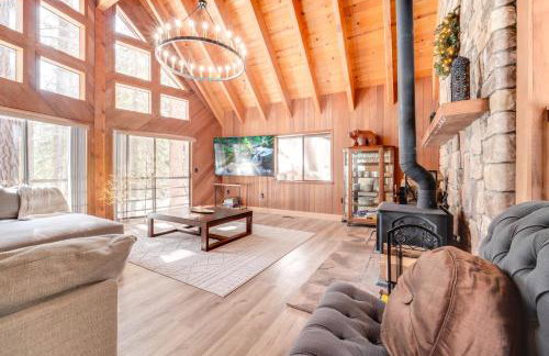 Ski, Hike and Fish Cabin with Deck in Soda Springs! - Foto 5