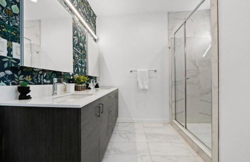 Trendy 3BR I Free Parking I Workspace - Photo 17