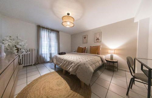 Loft Station Parking Video Projector near Tours - Photo 7