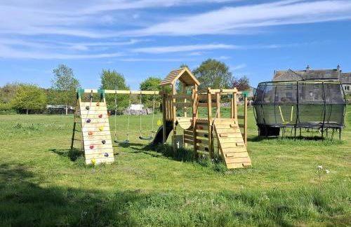 The Old Farmhouse at Brackenthwaite Farm - Photo 28