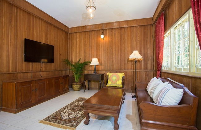 Baan Khun Nang Colonial Residence - Photo 24