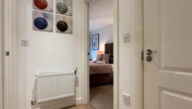 Laura's modern 1 bed apartment in Wimbledon - Foto 4
