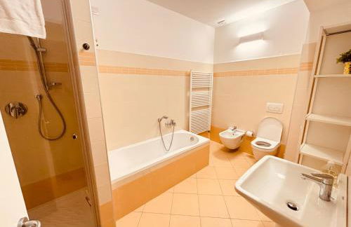 Lago Villa Zen - Apartment with Jacuzzi, Panoramic Views - Foto 14