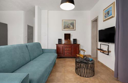 Villa Tomicich for 6 people with private pool & sea view - only 3 km from beach - Foto 5