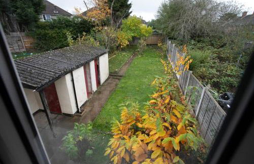 4 Bed Contractor Accommodation in Longbridge - Foto 29