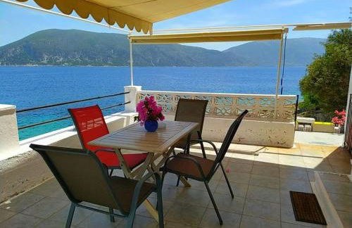 Efi's Cottage by the sea - Photo 2