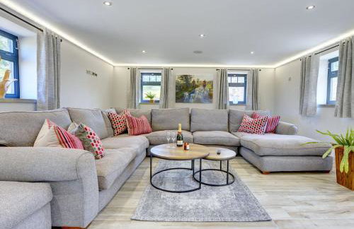 The Gate House - Photo 21