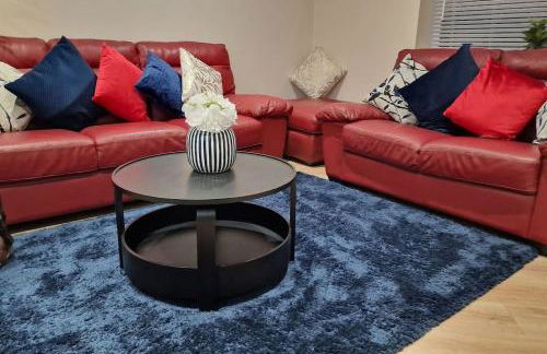 Modern Home near London ensuite room, 3 toilets - Foto 32