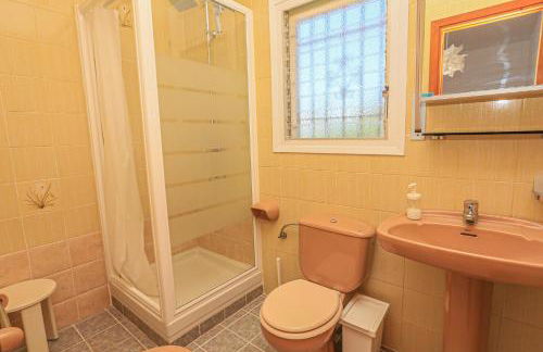 LITORAL COSTA DORADA - VILLA LAURA II Only families - Photo 27