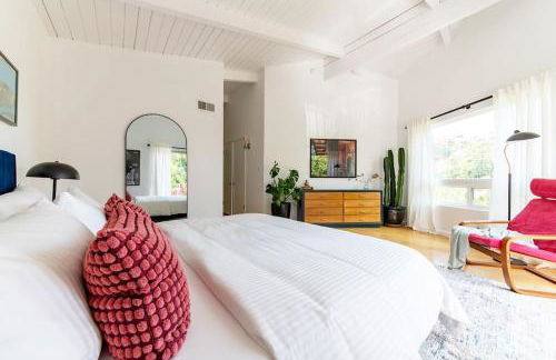 Stunning Hollywood Midcentury Modern-Views-Best Location! - Foto 29