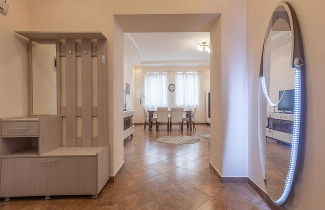 Stay Inn on Amiryan Str. 4/6 - Photo 16