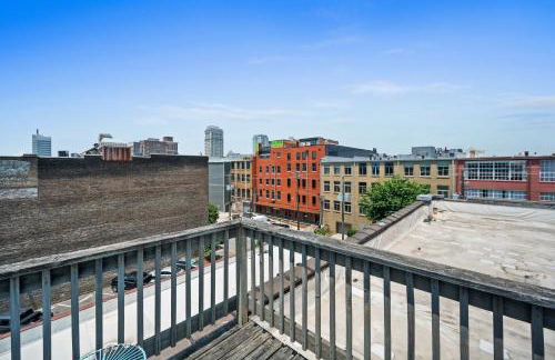 Charming Boho Loft on Historic Morris Ave - Foto 27