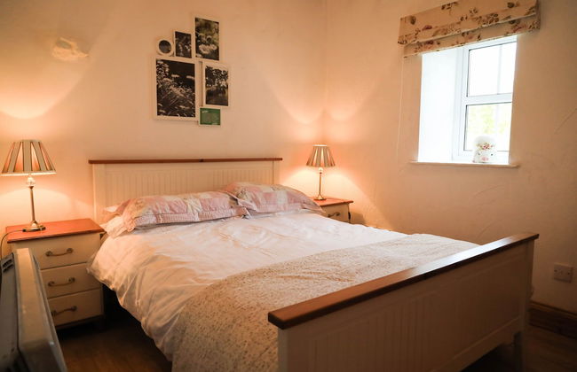 2 Bedroom Cottage Wisteria Cottage in Ballyconnell - Foto 2