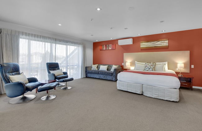 DeLorenzo's Studio Apartments - Foto 12