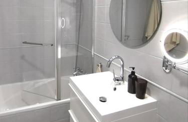 LID GARRUCHA - 4 min Playa Las Marinas - 1 min Paseo Malecón - Wi-Fi y Garaje - Foto 7