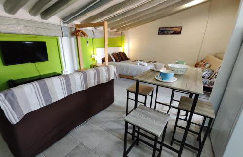 Desvan en edificio del siglo XVIII - Foto 4