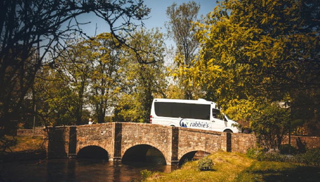Stonehenge y Cotswolds - Excursión de un día para grupos pequeños - Foto 2
