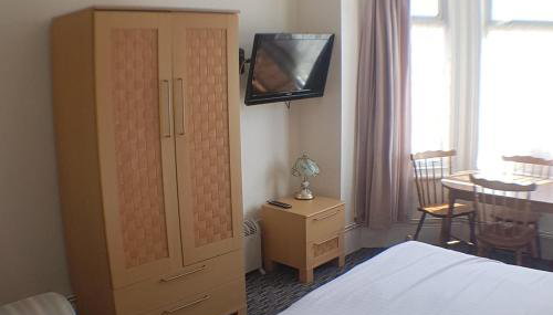 Flat Sleeps 6 with On-Street Parking - Foto 5