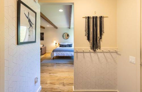 Sun Valley Atelier Condo in Perfect Location - Photo 9