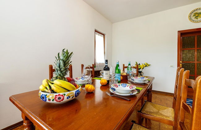 Oasi di Castelveccana Apt Pool and View - Photo 18