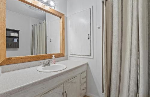 Sunset Rock - Located Near Rock Creek Marina - Amenities! - Foto 21