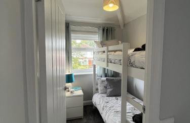 Modern 3-bed stay-away-home sleeps 6 nr Manchester - Foto 6