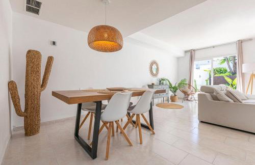 MARBELLA HOME RENTALS - Beachside, 3BR Townhouse - Foto 30