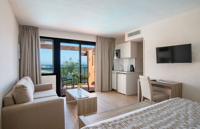 Pierre & Vacances Premium Menorca Binibeca - Foto 22