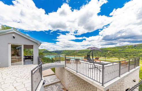 Awesome Home In Ricice With Sauna - Foto 11