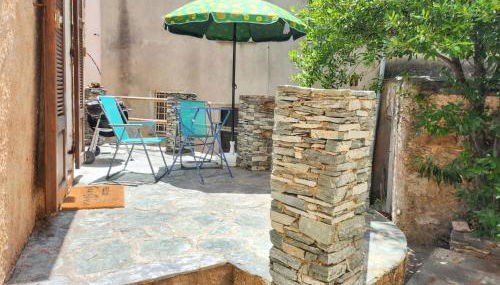 Maison confortable à Rogliano avec terrasse et jardin - Foto 4