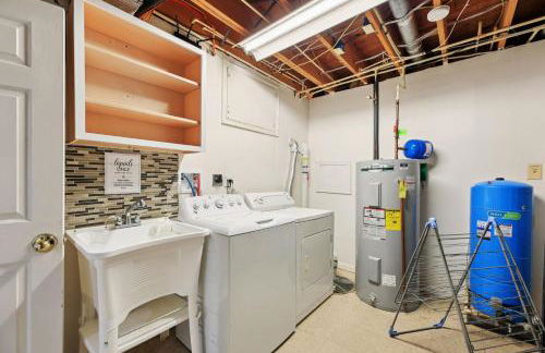 DC Luxury Retreat in Forest Spacious Full of Fun - Foto 66