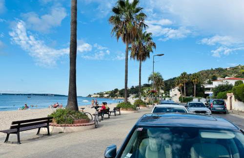 Golfe-Juan Gem, Pool & Beach - Photo 8