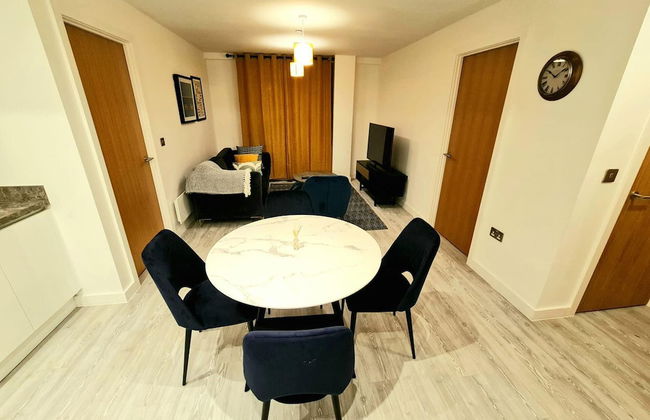 Exquisite, Cosy 2-bed Apartment in Salford - Foto 15